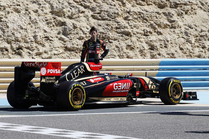 Romain-Grosjean-Lotus-Formel-1-Bahrain-Test-2-Maerz-2014-fotoshowImage-db9e14af-759016.jpg