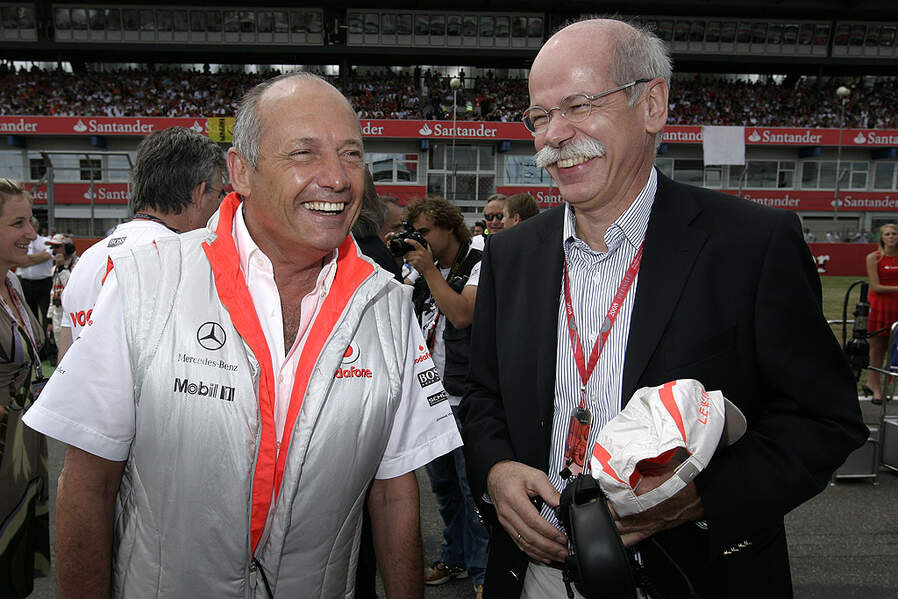Ron Dennis und Mercedes trennen sich nur langsam.