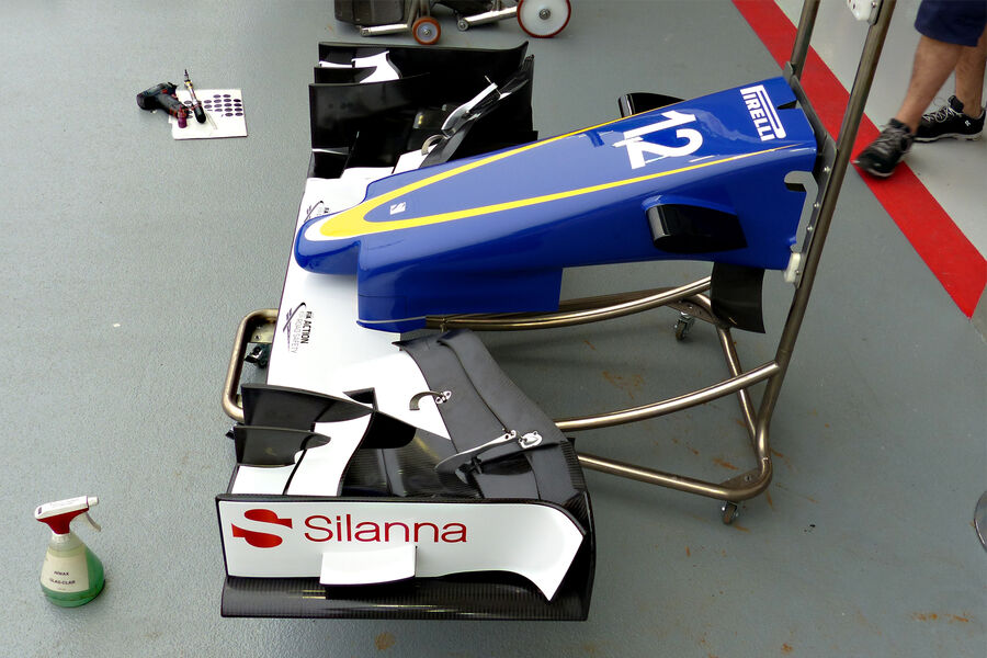 Sauber-GP-Singapur-Formel-1-fotoshowBigImage-995cdc0f-896911