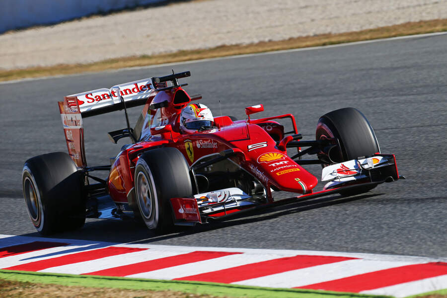 Sebastian-Vettel-Ferrari-Formel-1-Test-Barcelona-22-Februar-2015-fotoshowBigImage-3c268f5-845584.jpg