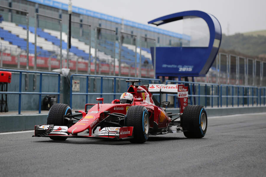 Sebastian-Vettel-Ferrari-Formel-1-Test-Jerez-2-Februar-2015-fotoshowBigImage-f9104029-840944.jpg