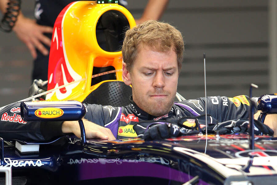 Sebastian-Vettel-Red-Bull-Formel-1-GP-Australien-Melbourne-13-Maerz-2014-fotoshowBigImage-48ff6328-763773.jpg