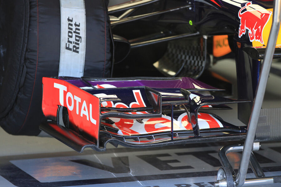 [Imagen: Sebastian-Vettel-Red-Bull-Formel-1-Test-...659740.jpg]