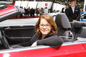 Sitzprobe Birgit Priemer VW Golf GTI Cabrio Genf 2012