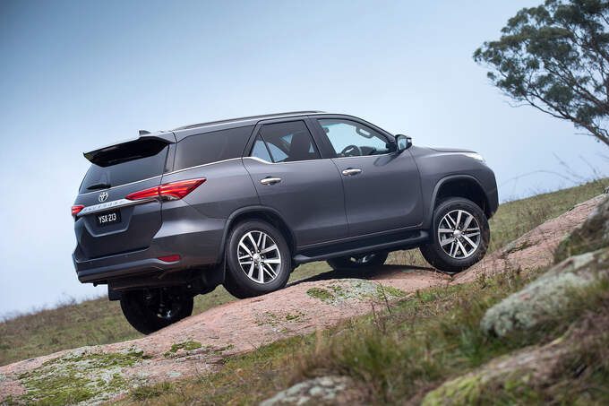 Toyota-Fortuner-2015-Weltpremiere-fotosh