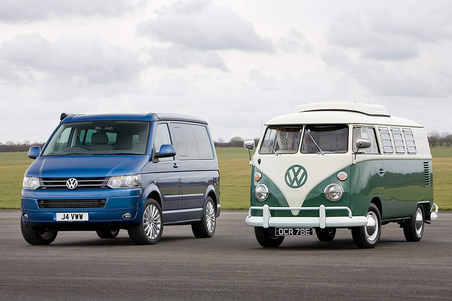 VW Bulli Historie 60 Jahre VW Bus Der Welterfolg startete vor 60 Jahren AUTO MOTOR UND SPORT
