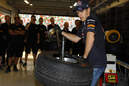 Vettel Pirelli 2011
