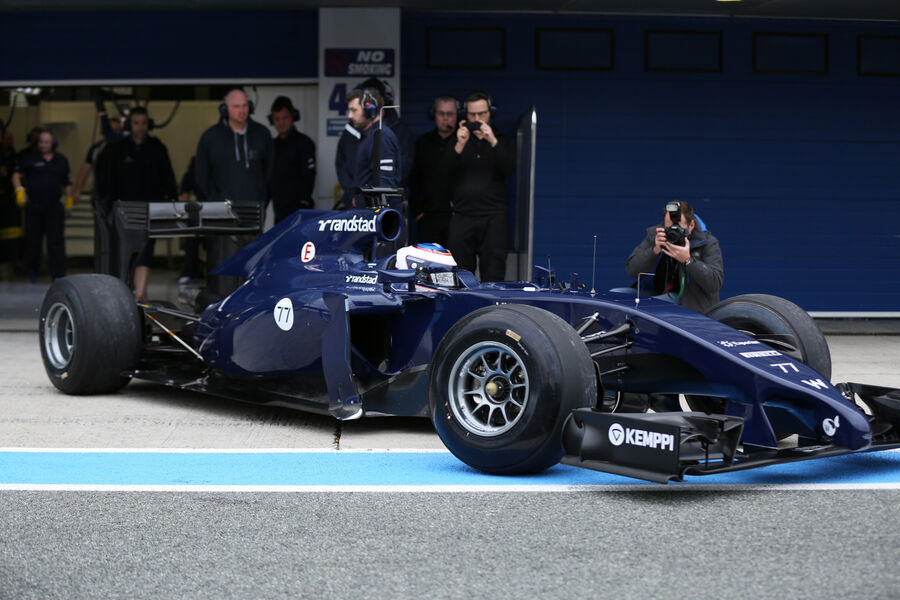 Williams-FW36-Jerez-Formel-1-Test-2014-fotoshowBigImage-41630f21-751350.jpg