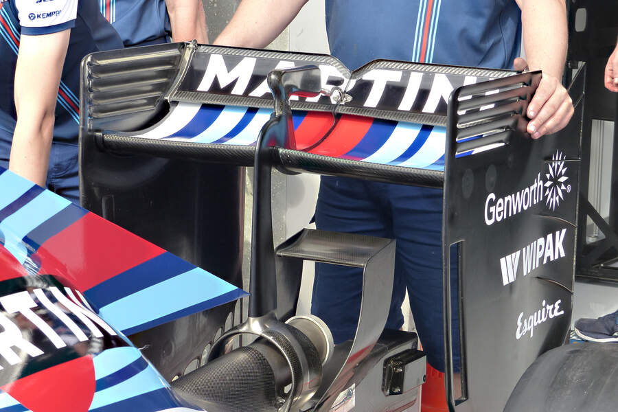 http://img1.auto-motor-und-sport.de/Williams-Formel-1-GP-Belgien-Spa-Francorchamps-20-August-2015-fotoshowBigImage-f9b4337f-889731.jpg