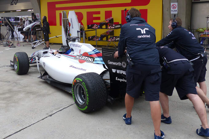 http://img1.auto-motor-und-sport.de/Williams-Formel-1-GP-China-Shanghai-17-April-2014-fotoshowImage-8a2be11c-772326.jpg