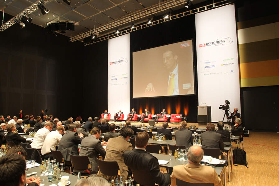 auto motor und sport-Kongress, Podiumdiskussion
