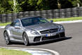 Perforierte Motorhaube ...
