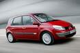 Renault Scenic, Rückruf; Baujahr 2006-2007, Grund: Plötzlicher Ausfall der Servounterstützung (8.12.).