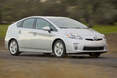 Ab 2010 wird es den Prius mit Lithium-Ionen-Batterien geben, aber erst ab 2012 für Privatkunden.
